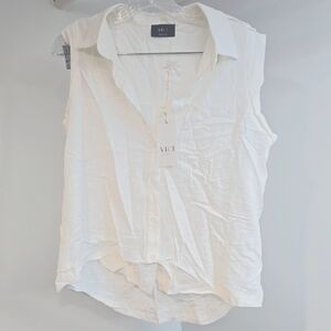 Vici White Sleeveless Notched Collar Button Down